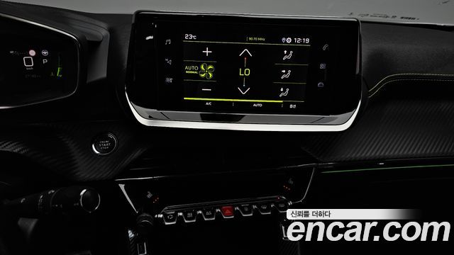 Peugeot 2008 (II) 1.5 BlueHDi GT Line 2021 — фото 14