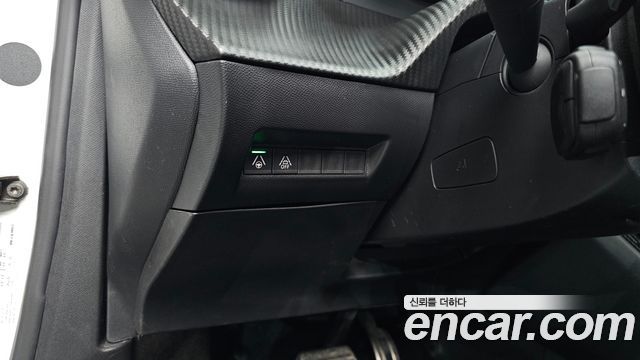Peugeot 2008 (II) 1.5 BlueHDi GT Line 2021 — фото 16