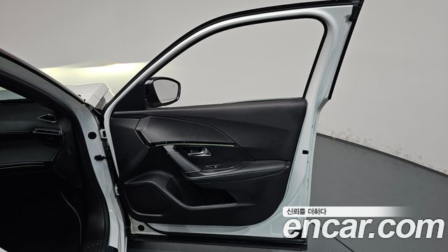 Peugeot 2008 (II) 1.5 BlueHDi GT Line 2021 — фото 24
