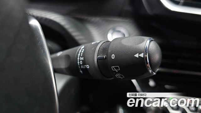 Peugeot 2008 (II) 1.5 BlueHDi GT Line 2021 — фото 27