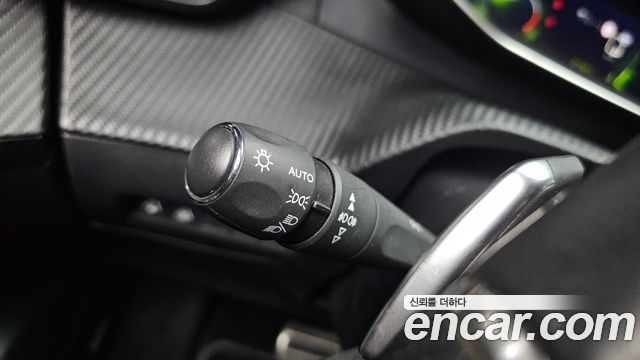 Peugeot 2008 (II) 1.5 BlueHDi GT Line 2021 — фото 28