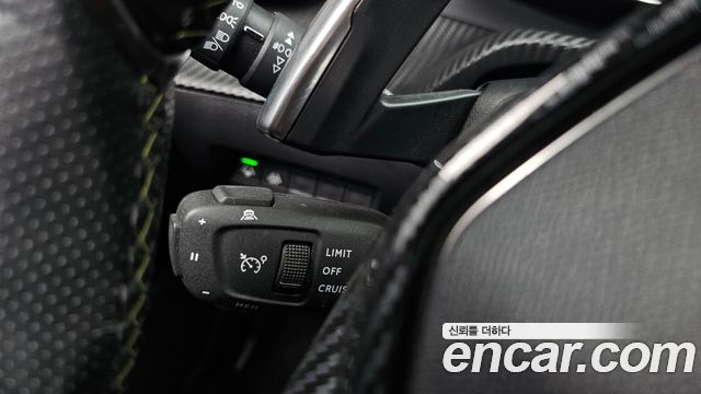 Peugeot 2008 (II) 1.5 BlueHDi GT Line 2021 — фото 29