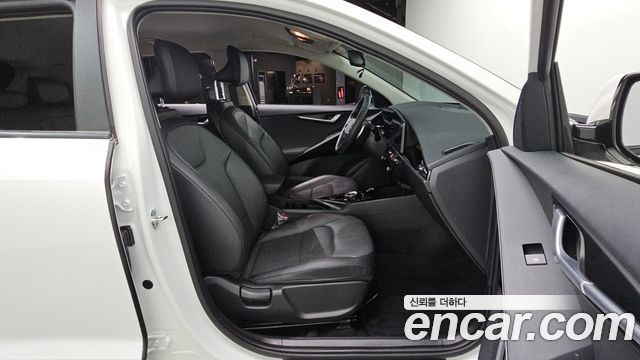 Kia Niro EV Air 2023 — фото 12