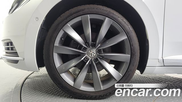 Volkswagen Arteon 2.0 TDI Presige 4Motion 2020 — фото 5