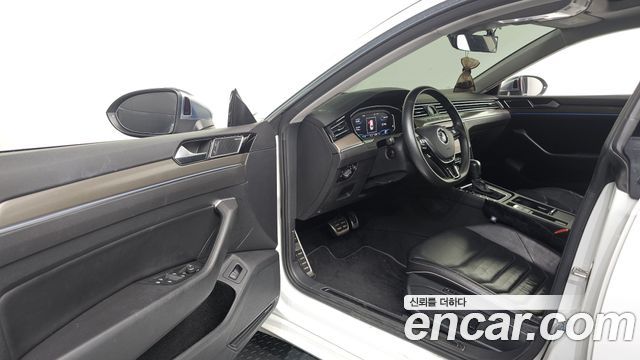 Volkswagen Arteon 2.0 TDI Presige 4Motion 2020 — фото 10