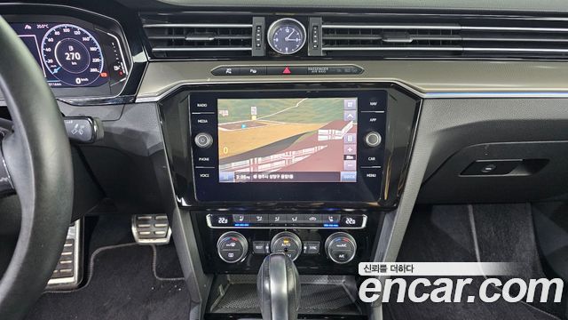 Volkswagen Arteon 2.0 TDI Presige 4Motion 2020 — фото 16