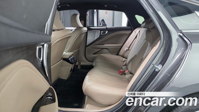 Kia K8 Hybrid Noblesse 2023 — фото 12
