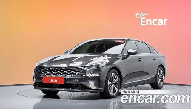 Kia K8 Hybrid Noblesse