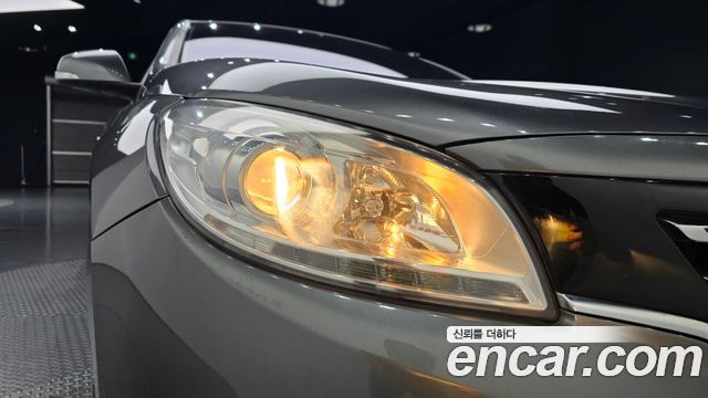 Renault Korea SM7 Nova LPLI 2.0 LPe Disabled 2016 — фото 22