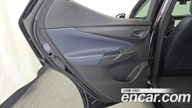 Chevrolet Bolt EUV Premier 2022 — фото 25