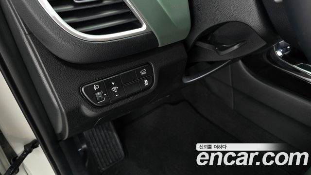 Kia Seltos Gasoline 1.6 Turbo 2WD Gravity 2023 — фото 19