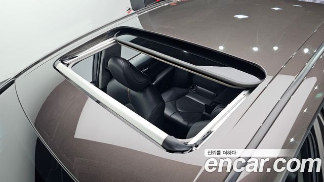 Toyota Camry (XV70) 2.5 XLE Hybrid 2018 — фото 19