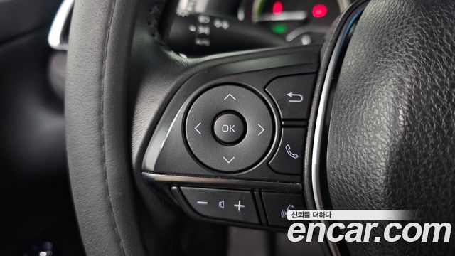 Toyota Camry (XV70) 2.5 XLE Hybrid 2018 — фото 29