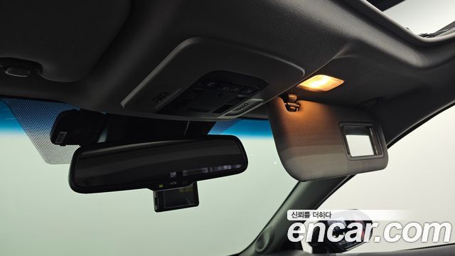 Toyota Camry (XV70) 2.5 XLE Hybrid 2018 — фото 33