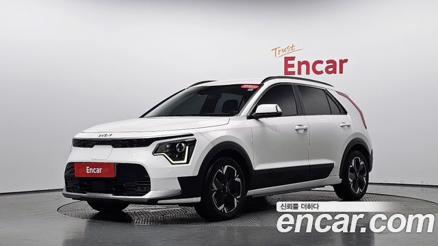 Kia Niro EV Air 2023 — фото 11