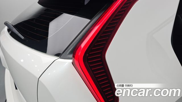 Kia Niro EV Air 2023 — фото 29
