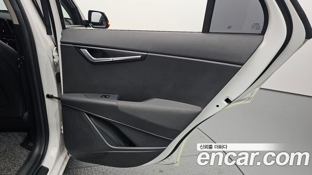 Kia Niro EV Air 2023 — фото 31