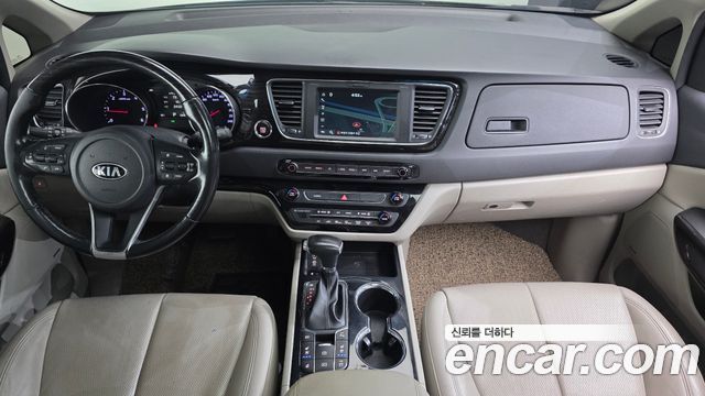 Kia Carnival 9-Seater Noblesse Special 2019 — фото 7
