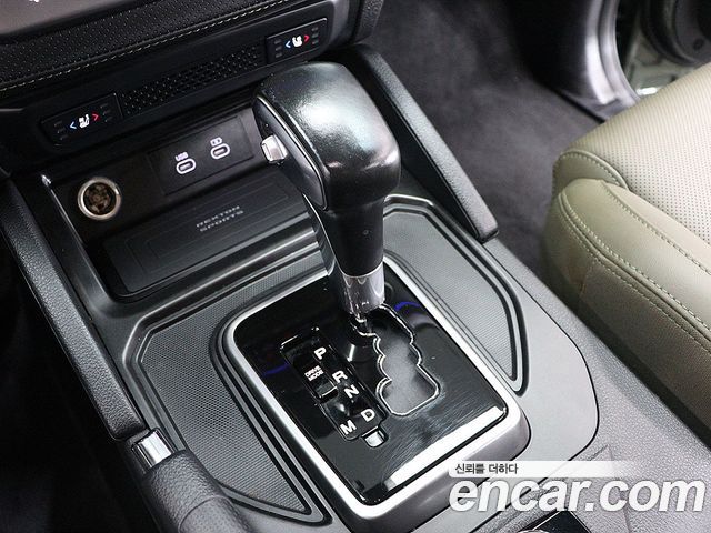 KG Mobility (SsangYong) Rexton Sports Khan Diesel 2.2 4WD Culman Noblesse 2024 — фото 8