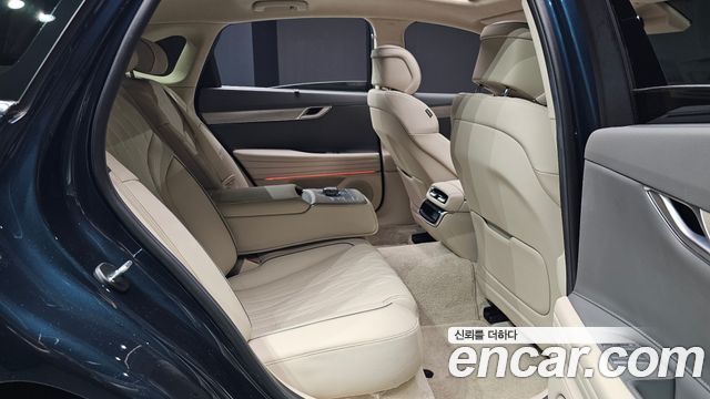 Genesis G80 (RG3) Gasoline 2.5 Turbo AWD 2025 — фото 11