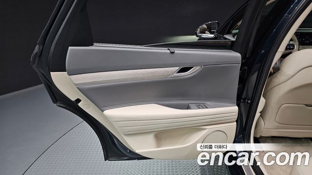 Genesis G80 (RG3) Gasoline 2.5 Turbo AWD 2025 — фото 25