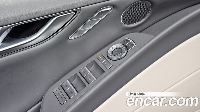 Genesis G80 (RG3) Gasoline 2.5 Turbo AWD 2025 — фото 29
