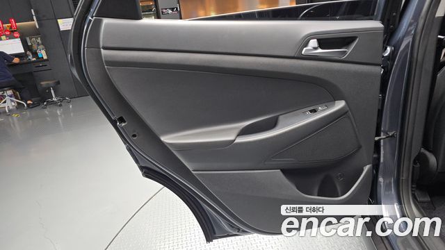 Hyundai Tucson Diesel 2.0 2WD Modern 2019 — фото 25