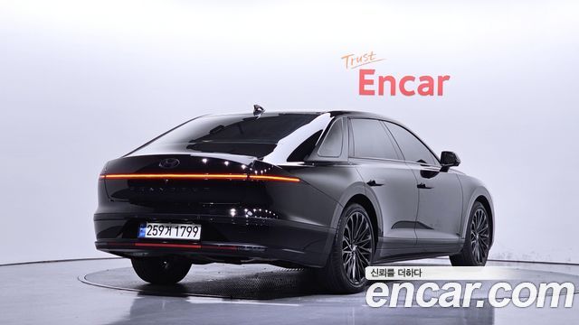 Hyundai Grandeur Hybrid (GN7) Calligraphy 2025 — фото 2