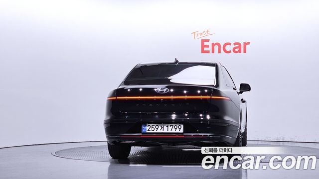 Hyundai Grandeur Hybrid (GN7) Calligraphy 2025 — фото 4