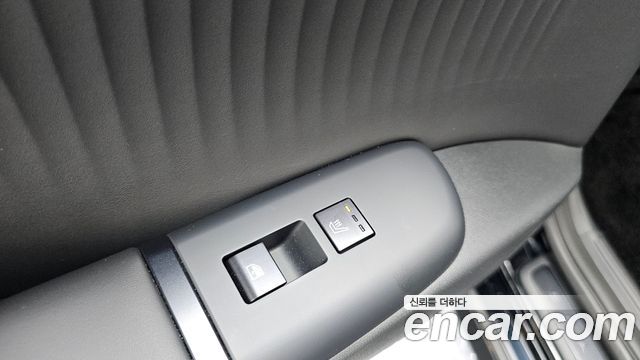 Hyundai Grandeur Hybrid (GN7) Calligraphy 2025 — фото 18