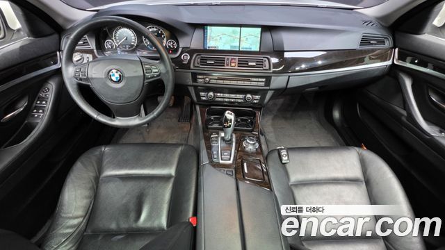BMW 5 Series (F10) 528i 2012 — фото 7