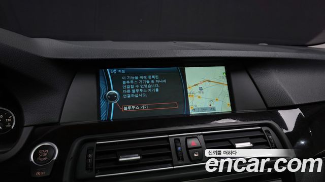 BMW 5 Series (F10) 528i 2012 — фото 16