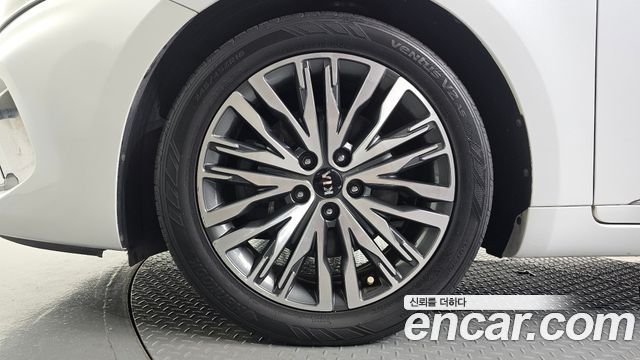 Kia K7 Premier 2.5 GDI Noblesse 2020 — фото 5