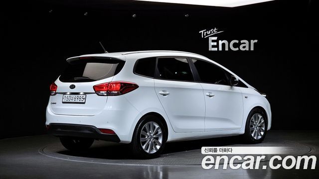 Kia Carens 2.0 LPi Prestige 2015 — фото 2