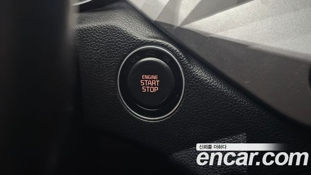 Kia Carens 2.0 LPi Prestige 2015 — фото 28