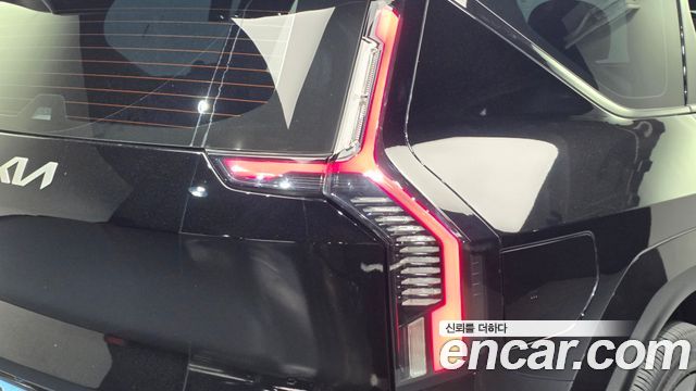 Kia EV9 Long Range 4WD GT Line 2026 — фото 23