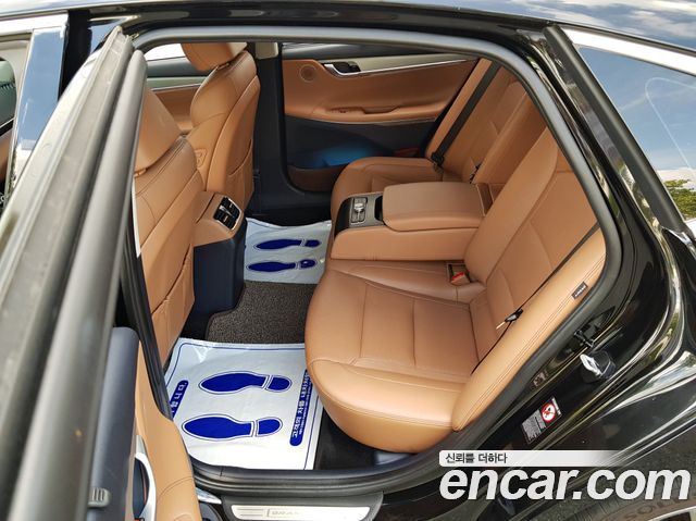 Hyundai Grandeur (IG) 2.4 Special 2018 — фото 16