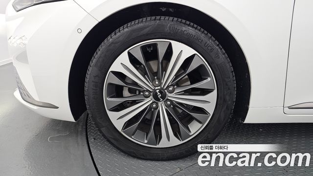 Kia K8 Hybrid Noblesse 2022 — фото 5