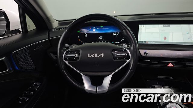 Kia K8 Hybrid Noblesse 2022 — фото 12
