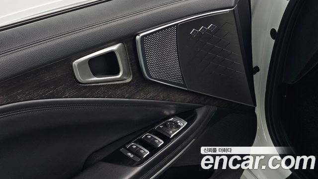 Kia K8 Hybrid Noblesse 2022 — фото 17