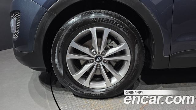 Hyundai Santa Fe (DM) Diesel(e-VGT) 2.0 2WD Morden 2015 — фото 5
