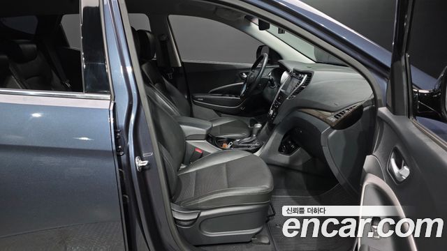 Hyundai Santa Fe (DM) Diesel(e-VGT) 2.0 2WD Morden 2015 — фото 11