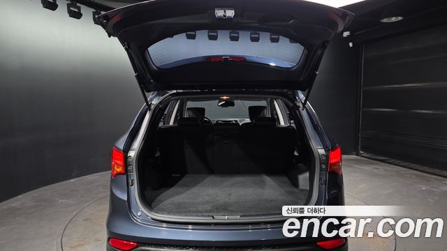 Hyundai Santa Fe (DM) Diesel(e-VGT) 2.0 2WD Morden 2015 — фото 20