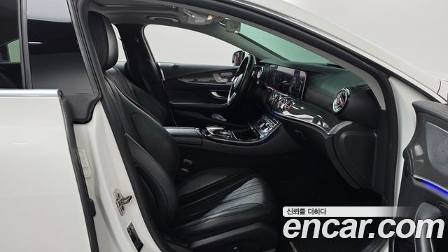 Mercedes-Benz CLS-Class (C257) CLS400d 4MATIC AMG Line 2019 — фото 11