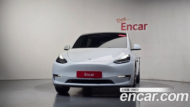 Tesla Model Y Long Range AWD 2022 — фото 3