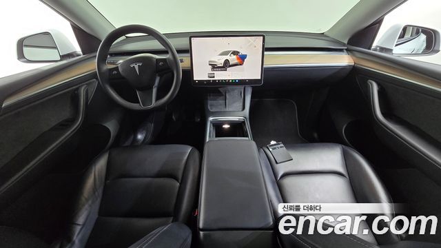 Tesla Model Y Long Range AWD 2022 — фото 7