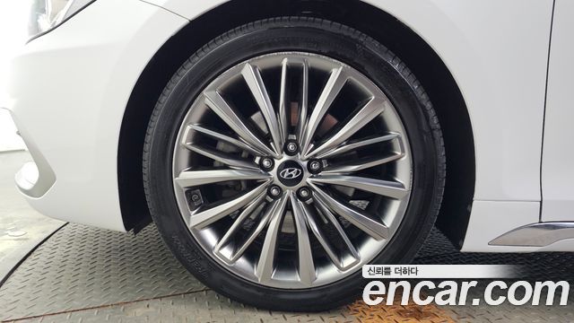 Hyundai Grandeur (IG) 2.4 Premium Special 2017 — фото 5