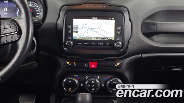 Jeep Renegade 2.0 Diesel Eagle Edition AWD 2017 — фото 14
