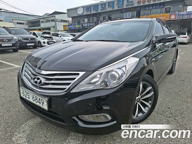 Hyundai Grandeur (HG) HG240 Luxury
