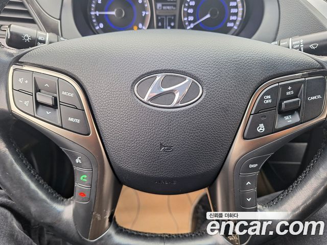 Hyundai Grandeur (HG) HG240 Luxury 2012 — фото 17